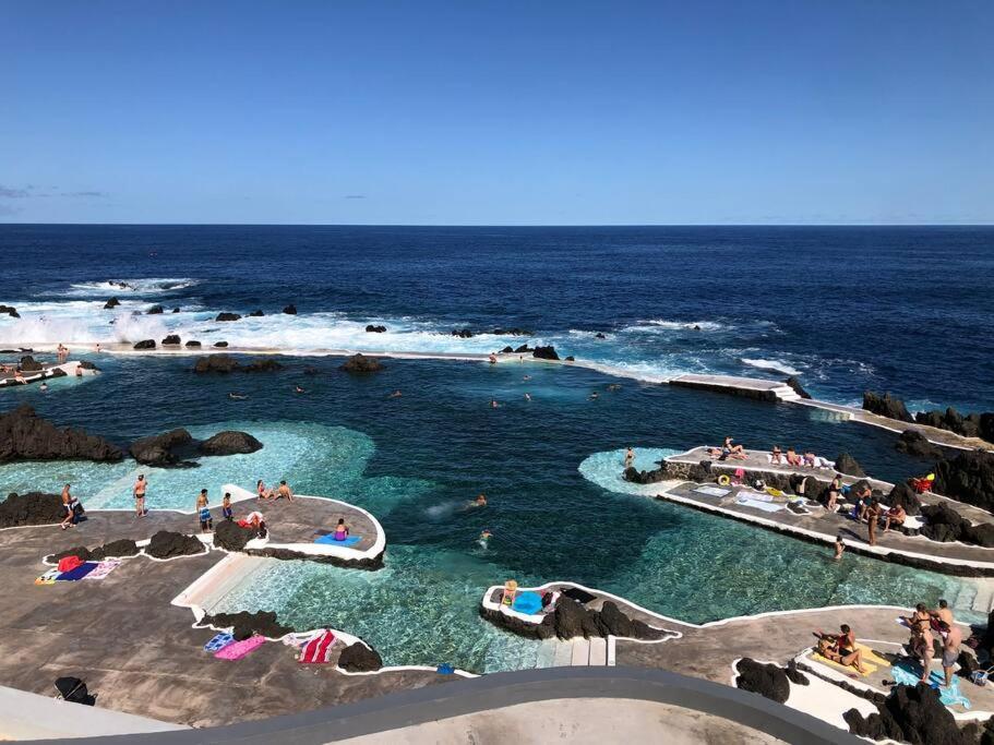 Waves Song - Cottage Porto Moniz Εξωτερικό φωτογραφία